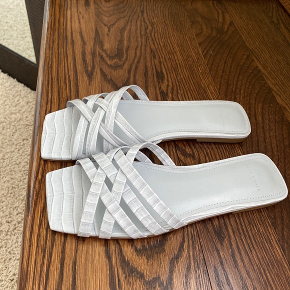 Marc Fisher Shoes - Sandal